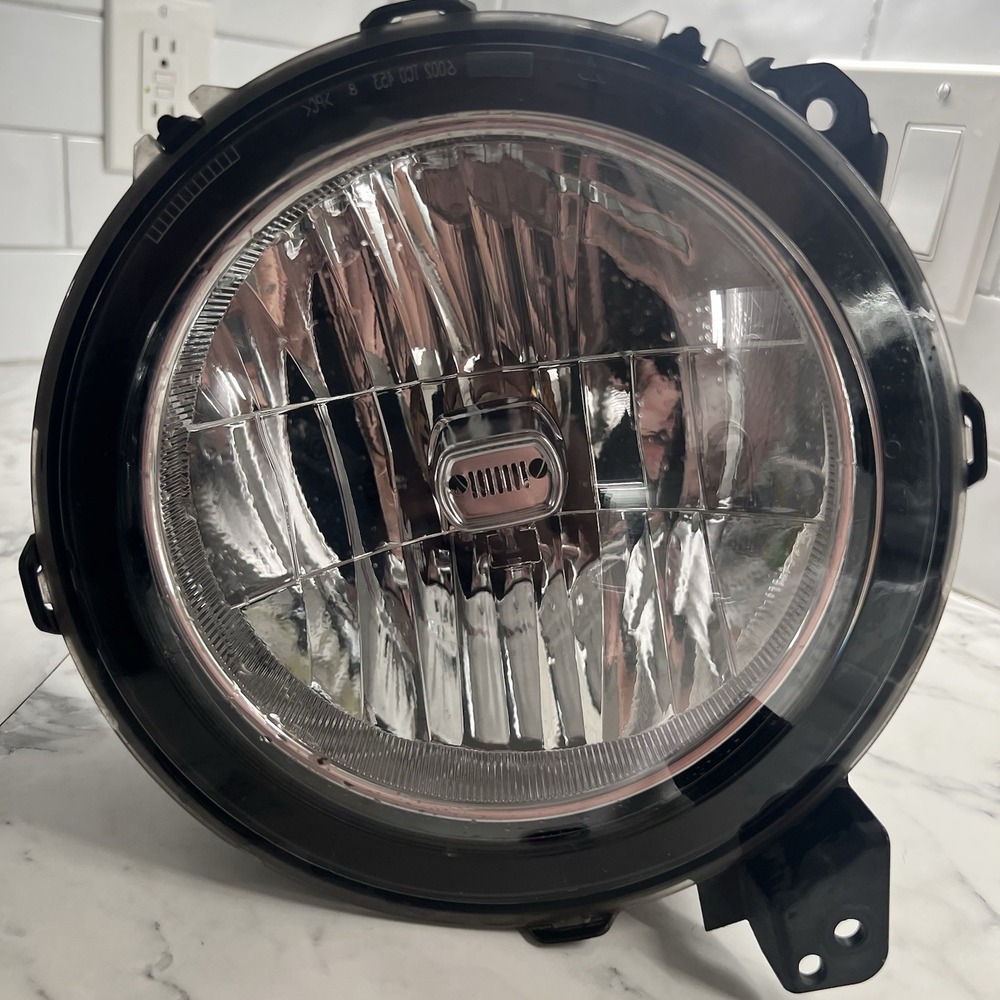2018-2021 Jeep Gladiator/ Set Of Wrangler JL Headlight Halogen OEM Lot Of 2 - Picture 2 of 7